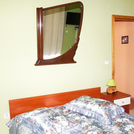 Apartmani Diana Макарска Экстерьер фото