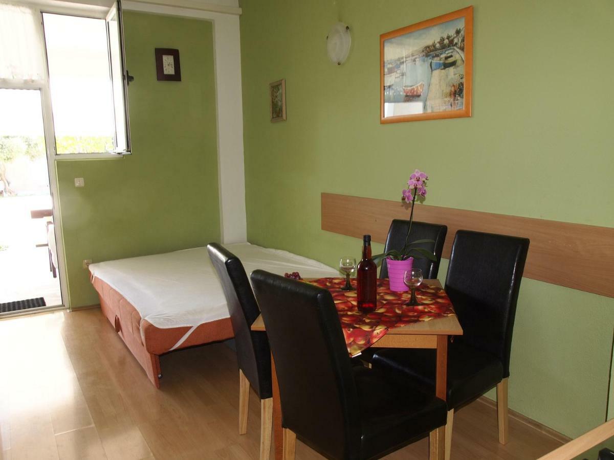 Apartmani Diana Макарска Экстерьер фото