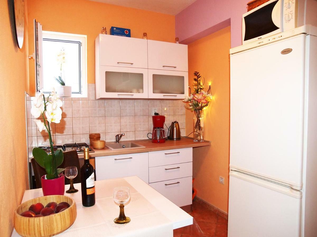 Apartmani Diana Макарска Экстерьер фото
