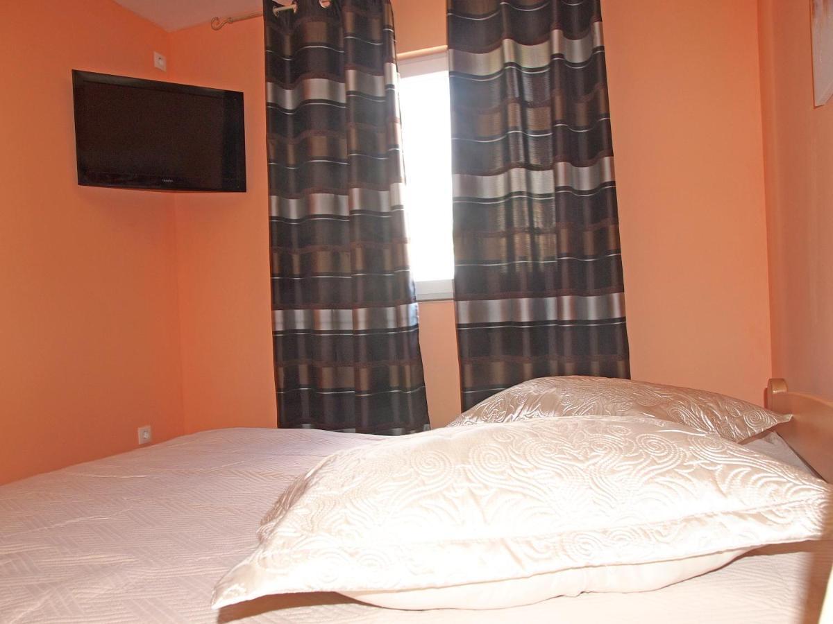 Apartmani Diana Макарска Экстерьер фото
