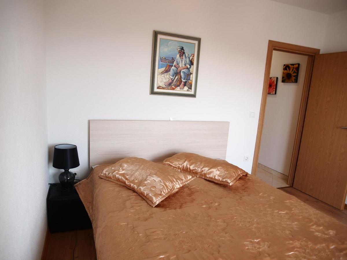 Apartmani Diana Макарска Экстерьер фото